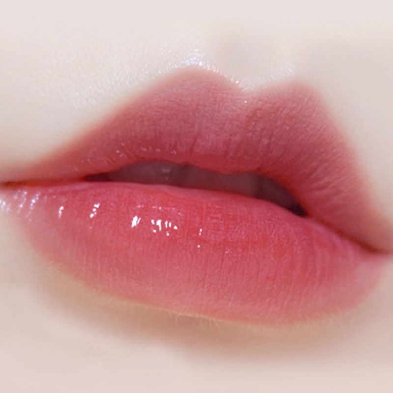 Brilho Labial One natural de aloe vera Gloss - clarea as rugas dos lábios, hidrata suavemente e nutri os lábios